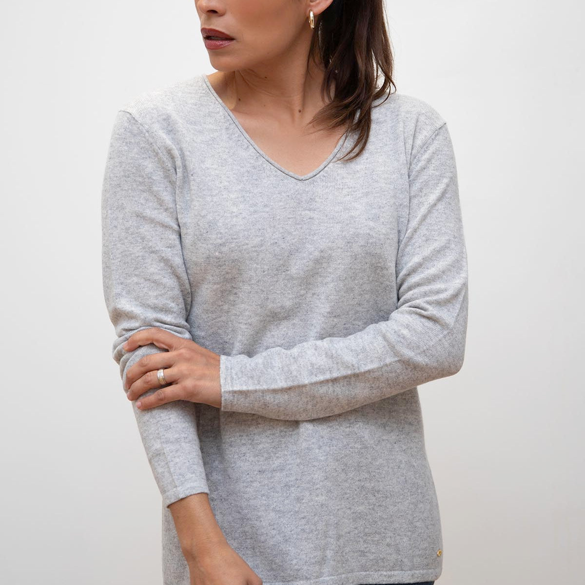 Classic Cashmere V-Neck Sweater